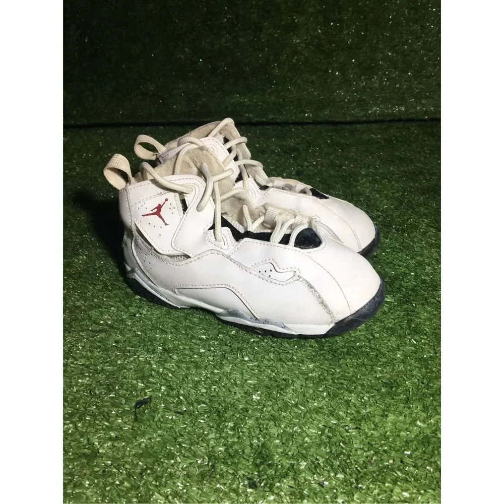 Kids/toddler/infant Jordan flight size 10c white cement leather retro Christmas